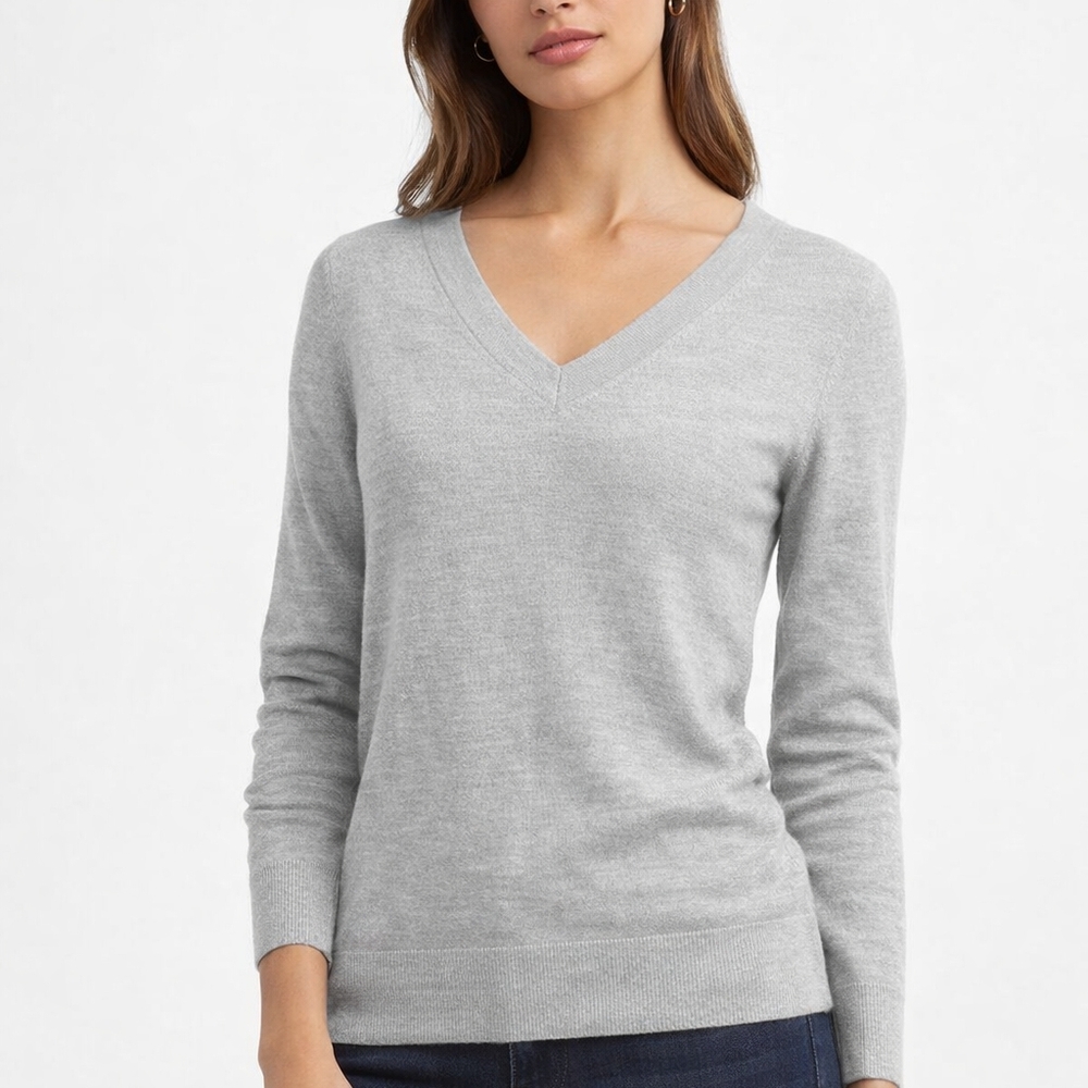 Banana Republic Light Gray V-Neck Sweater